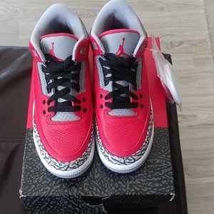 Air Jordan 3 Retro